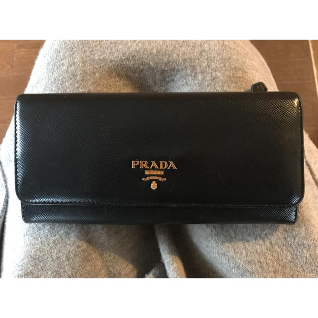 PRADA(プラダ)のPRADA お財布 レディースのファッション小物(財布)の商品写真