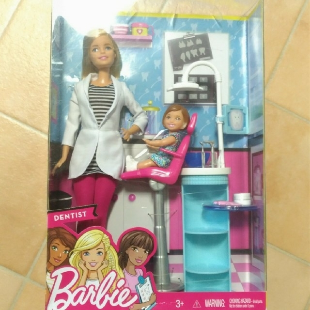 Barbie(バービー)のあーさん様 専用  バービー人形  新品未開封 キッズ/ベビー/マタニティのおもちゃ(ぬいぐるみ/人形)の商品写真