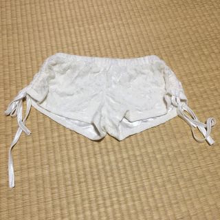 ショーパン 白(ショートパンツ)