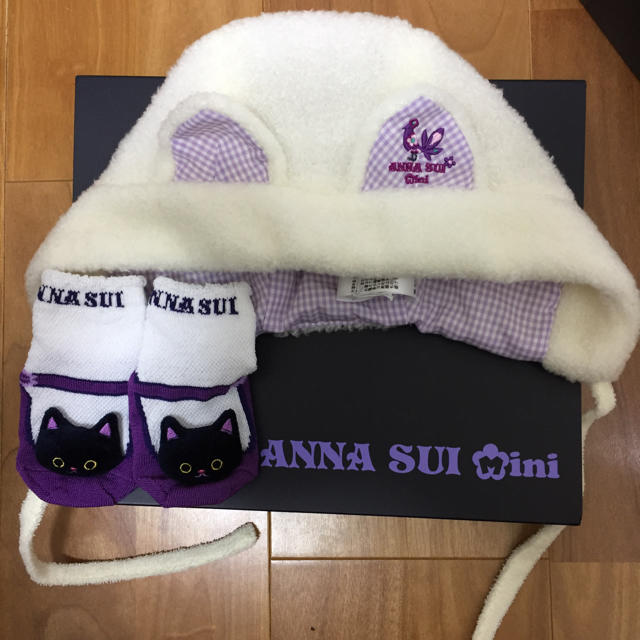 ANNA SUI mini(アナスイミニ)のANNA SUI ニット帽 靴下 新品 キッズ/ベビー/マタニティのキッズ靴/シューズ(15cm~)(その他)の商品写真