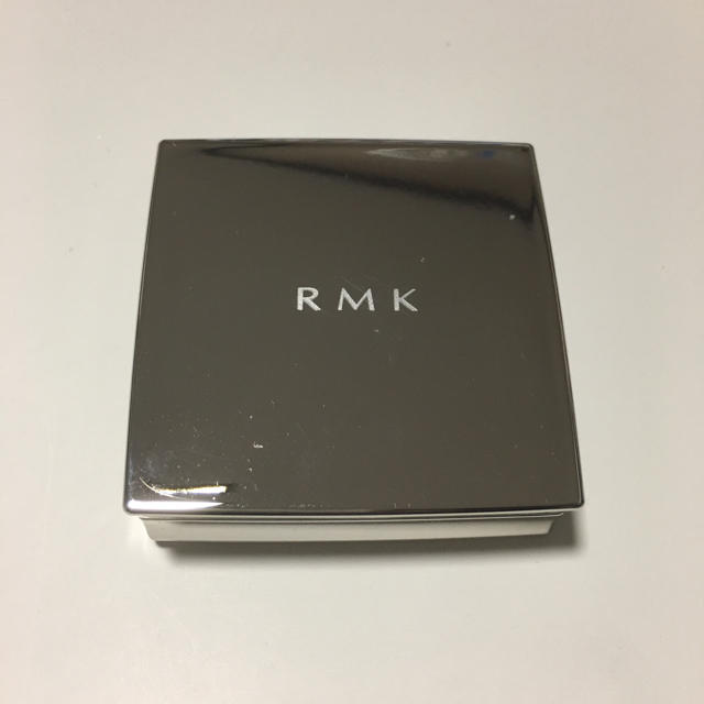 RMK(アールエムケー)のRMK インジーニアス パウダーアイズ ME-04 Metallic Beige コスメ/美容のベースメイク/化粧品(アイシャドウ)の商品写真