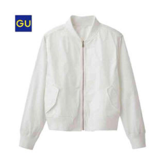 GU - GU ホワイトブルゾンの通販 by 無名's shop|ジーユーなら GU - GU ホワイトブルゾンの通販 by 無名's shop|ジーユーなら
