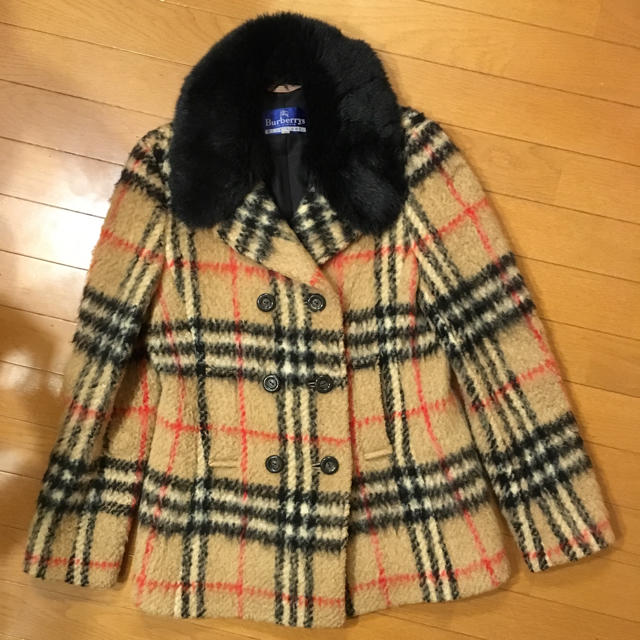 BURBERRY(バーバリー)のバーバリーブルーレーベル チェックコート レディースのジャケット/アウター(ピーコート)の商品写真