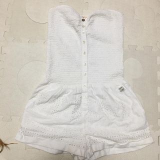 ベルシュカ(Bershka)のロンパース♡ベア♡ベルシュカ♡白(オールインワン)