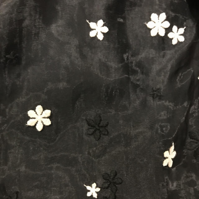Rirandture(リランドチュール)のRirandture 刺繍チュールスカート レディースのスカート(ミニスカート)の商品写真