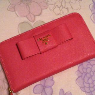 プラダ(PRADA)のPRADA♡リボンウォレット🎀(財布)