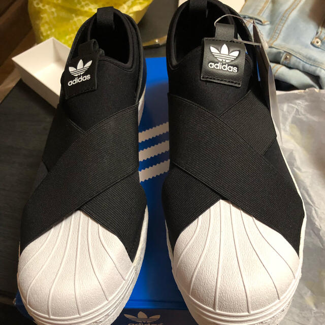 adidas(アディダス)のadidas アディダス スーパースター スリッポン メンズの靴/シューズ(スニーカー)の商品写真