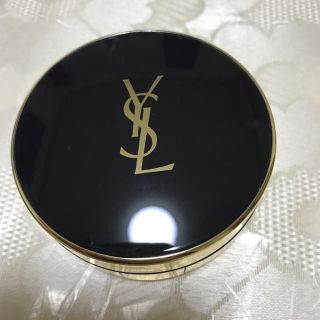 イヴサンローランボーテ(Yves Saint Laurent Beaute)のイヴ・サンローラン クッションファンデーション(ファンデーション)