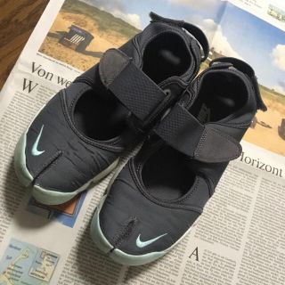 ナイキ(NIKE)のnike ナイキ エアリフト グレー 25cm(スニーカー)