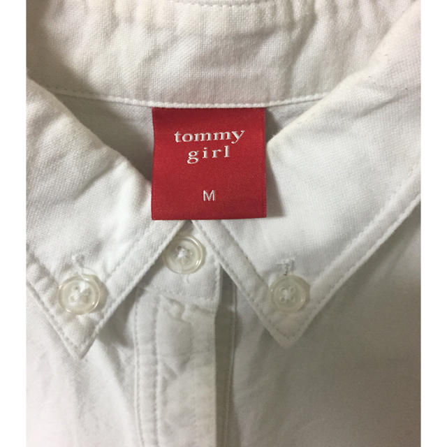 tommy girl(トミーガール)のブラウス 白シャツ tommy girl ノームコア  レディースのトップス(シャツ/ブラウス(長袖/七分))の商品写真