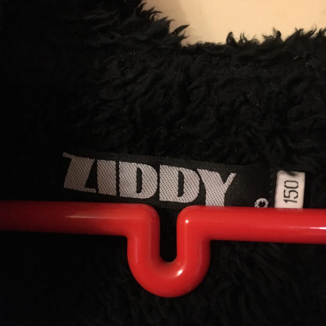 ZIDDY(ジディー)のZIDDY 裏ボアナイロンパーカー150㎝  キッズ/ベビー/マタニティのキッズ服女の子用(90cm~)(ジャケット/上着)の商品写真