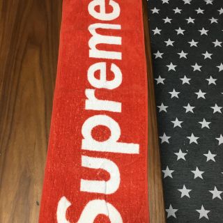 シュプリーム(Supreme)のsupremeフェイスタオル(タオル/バス用品)