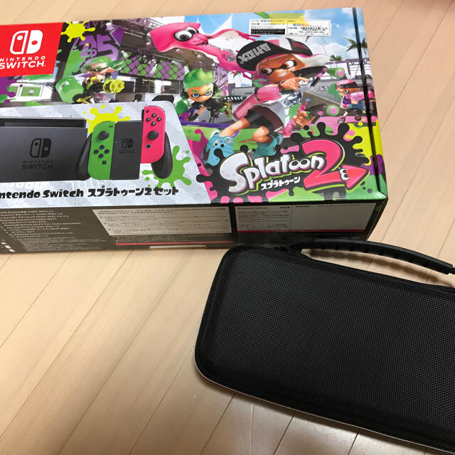 Nintendo Switch(ニンテンドースイッチ)のニンテンドースイッチ スプラトゥーン2セット おまけ付き エンタメ/ホビーのゲームソフト/ゲーム機本体(家庭用ゲーム機本体)の商品写真