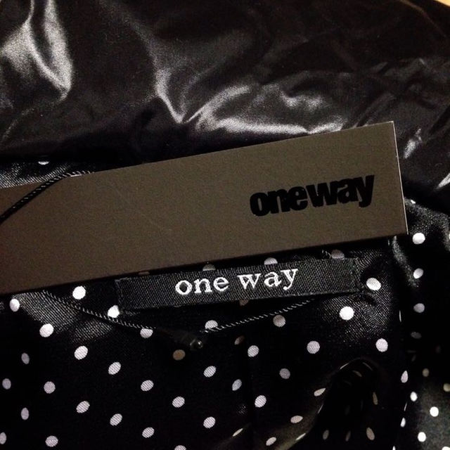 one*way(ワンウェイ)のone way 新品ダウン♡ レディースのジャケット/アウター(ダウンジャケット)の商品写真