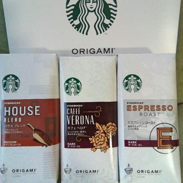 Starbucks Coffee(スターバックスコーヒー)のスターバックス ドリップコーヒー オリガミ 食品/飲料/酒の飲料(コーヒー)の商品写真