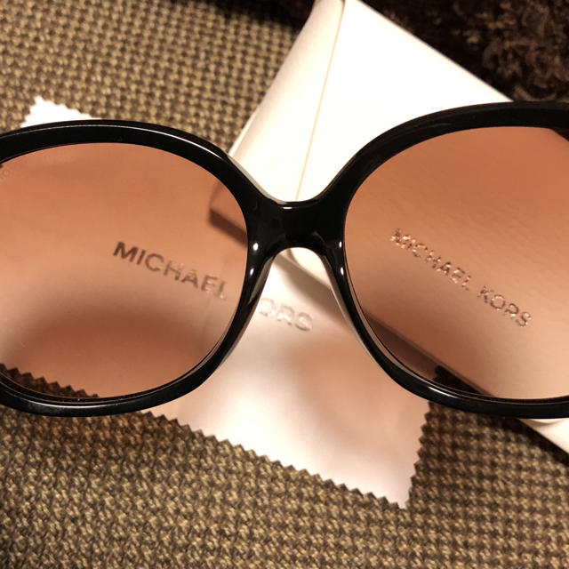 Michael Kors(マイケルコース)の美品！MICHAEL KORS サングラス  レディースのファッション小物(サングラス/メガネ)の商品写真