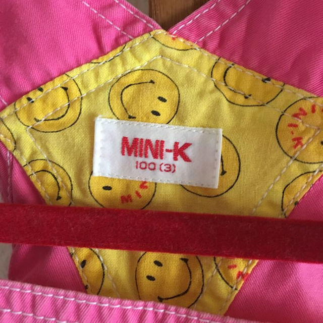 MINI-K(ミニケー)のMINI-K ジャンパースカート ピンク ニコちゃん キッズ/ベビー/マタニティのキッズ服女の子用(90cm~)(スカート)の商品写真