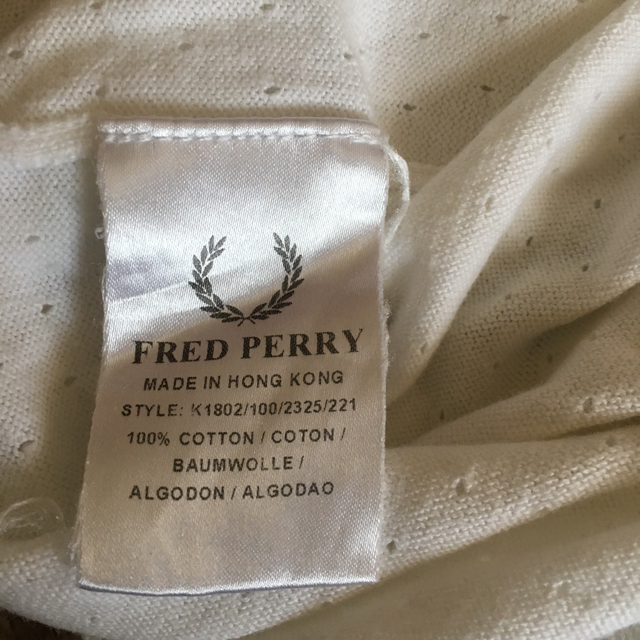 FRED PERRY(フレッドペリー)のFRED PERRY ポロシャツ 白 レディースのトップス(ポロシャツ)の商品写真