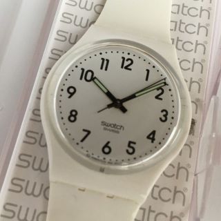 スウォッチ(swatch)のSwatch JUST WHITE GW151(腕時計)