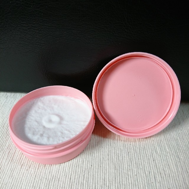 THE BODY SHOP(ザボディショップ)の2個セット♡新品！ボディショップ ピンクグレープフルーツ バター(^-^)/ コスメ/美容のボディケア(ボディクリーム)の商品写真