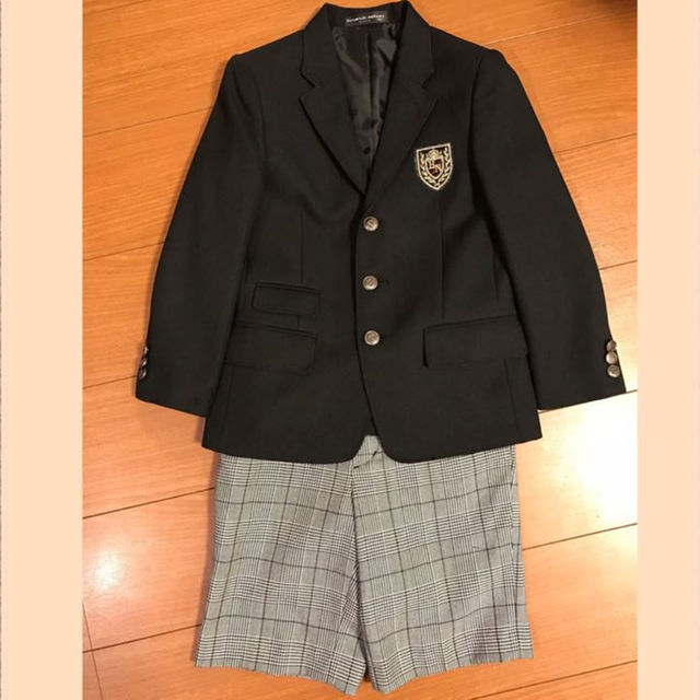 HIROMICHI NAKANO(ヒロミチナカノ)の男の子 フォーマル スーツ 120cm キッズ/ベビー/マタニティのキッズ服男の子用(90cm~)(ドレス/フォーマル)の商品写真