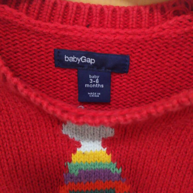 babyGAP(ベビーギャップ)のbaby GAP 雪だるまセーター ６０㎝ キッズ/ベビー/マタニティのベビー服(~85cm)(その他)の商品写真
