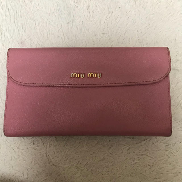 miumiu(ミュウミュウ)のミュウミュウ 長財布 メンズのファッション小物(長財布)の商品写真