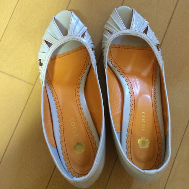 COCUE(コキュ)のCＯCUE パンプス レディースの靴/シューズ(ハイヒール/パンプス)の商品写真