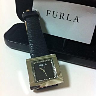 フルラ(Furla)のフルラ♡ライトストーン腕時計(腕時計)