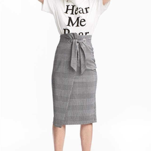 H&M(エイチアンドエム)の千鳥格子スカート レディースのスカート(ひざ丈スカート)の商品写真