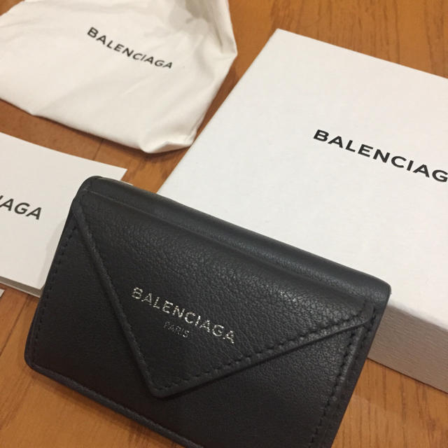 Balenciaga - バレンシアガ ミニウォレットの通販 by miki's shop｜バレンシアガならラクマ