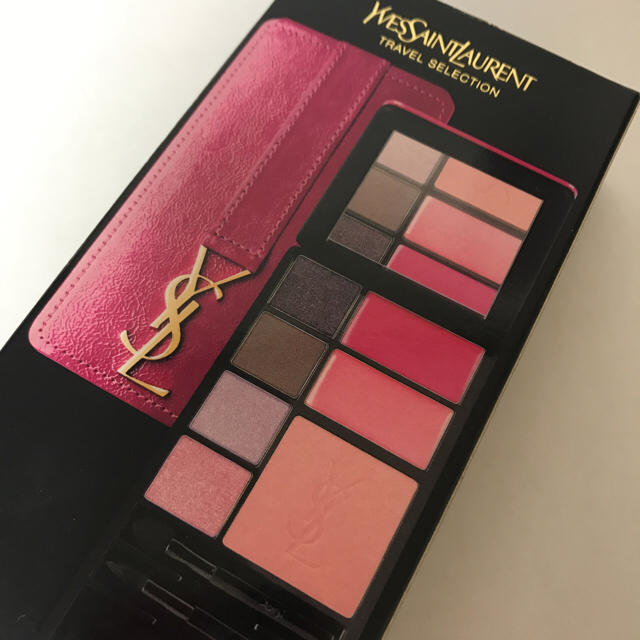 Yves Saint Laurent Beaute(イヴサンローランボーテ)のイヴ・サンローラン メイクアップパレット✨未使用 コスメ/美容のキット/セット(コフレ/メイクアップセット)の商品写真