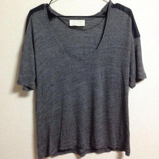 ザラ(ZARA)のグレーTシャツ(Tシャツ(半袖/袖なし))