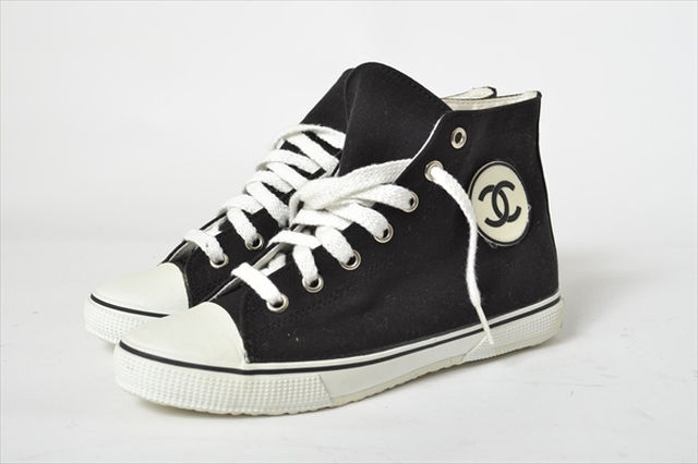 CHANEL(シャネル)の■CHANEL■made in ITALY  sneakers dead レディースの靴/シューズ(スニーカー)の商品写真