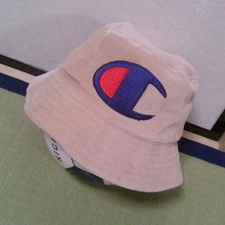 チャンピオン(Champion)の★50～５２㎝★新品★未使用★タグ付き★スエッド★バケット★hat★帽子ベージュ(帽子)