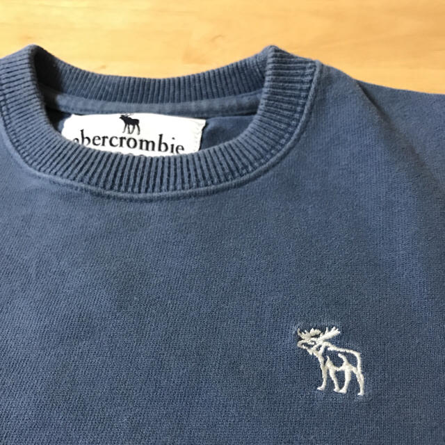 Abercrombie&Fitch(アバクロンビーアンドフィッチ)の[abercrombie中古]アバクロ 半袖トレーナー SMALL ブルー キッズ/ベビー/マタニティのキッズ服男の子用(90cm~)(Tシャツ/カットソー)の商品写真