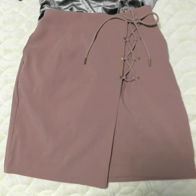heather(ヘザー)のヘザー レースアップ ラップスカート レディースのスカート(ひざ丈スカート)の商品写真