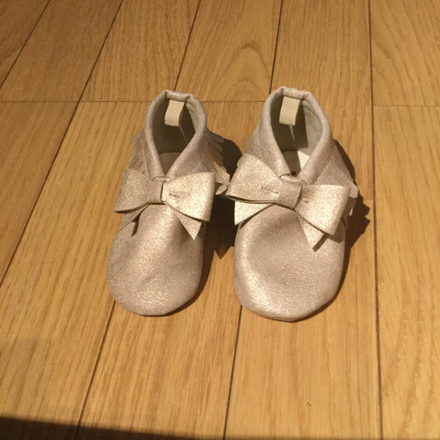 babyGAP(ベビーギャップ)のGap baby フリンジシューズ キッズ/ベビー/マタニティのベビー靴/シューズ(~14cm)(フラットシューズ)の商品写真