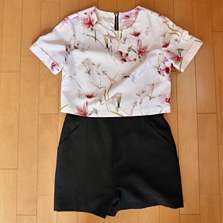 テッドベイカー(TED BAKER)の75%↑OFF 大値下げ‼️テッドベイカー ジャンプスーツ S-M 美品❣️(ひざ丈ワンピース)