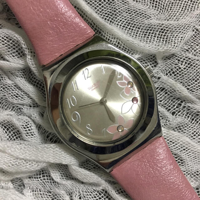 swatch(スウォッチ)のswatch 時計 スウォッチ ピンク レディースのファッション小物(腕時計)の商品写真