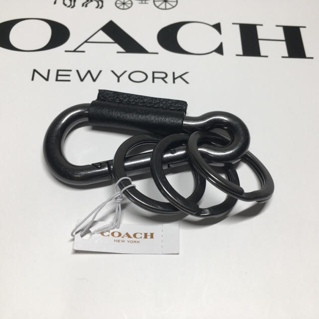 COACH(コーチ)の【新品】COACH★キーリング カラビナ ブラック メンズのファッション小物(キーケース)の商品写真