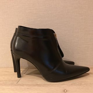 ザラ(ZARA)の美品 ZARAブーティ(ブーティ)