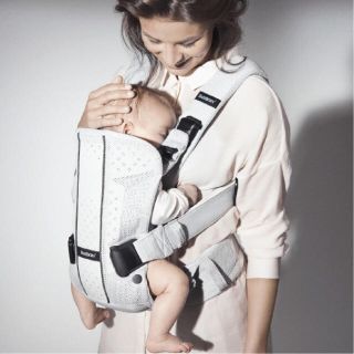 ベビービョルン(BABYBJORN)の売り切り‼︎ベビービョルンONE＋AIR☆美品(抱っこひも/おんぶひも)