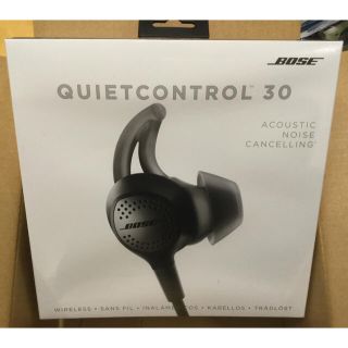 ボーズ(BOSE)の未開封新品／日本正規輸入BOSE QC30 (新品定価34560円)(ヘッドフォン/イヤフォン)