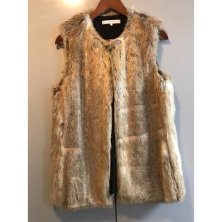 ザラ(ZARA)の☆SALE☆ZARA ファーベスト(毛皮/ファーコート)