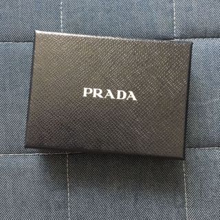 プラダ(PRADA)のPRADA♡パスケース用  箱のみ(ショップ袋)