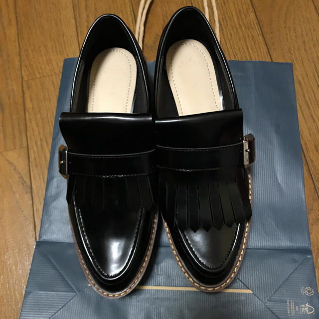 ZARA 厚底ローファー