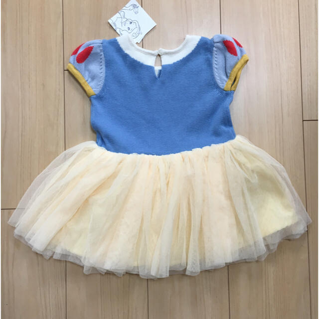 babyGAP(ベビーギャップ)の☆おりお様専用です☆BabyGAP 完売白雪姫ワンピース  80 キッズ/ベビー/マタニティのベビー服(~85cm)(ワンピース)の商品写真