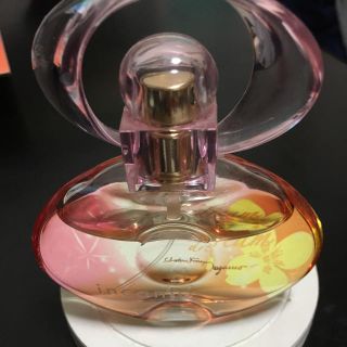 サルヴァトーレフェラガモ(Salvatore Ferragamo)の香水  フェラガモ インカントドリーム(香水(女性用))