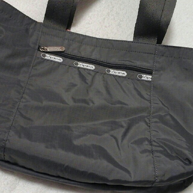 LeSportsac(レスポートサック)のレスポ　ハワイ♪　最終値下げ レディースのバッグ(トートバッグ)の商品写真